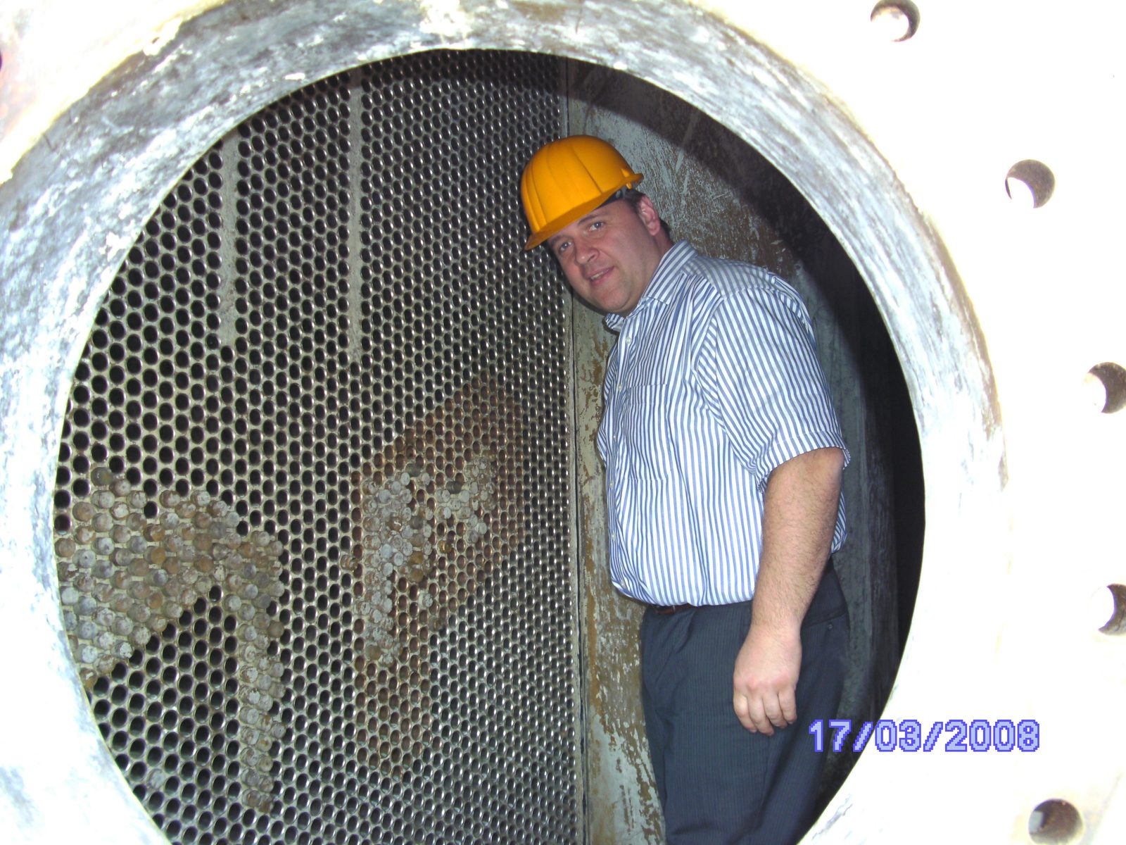 Walk-through at a heat exchanger with operating staff during in-house training